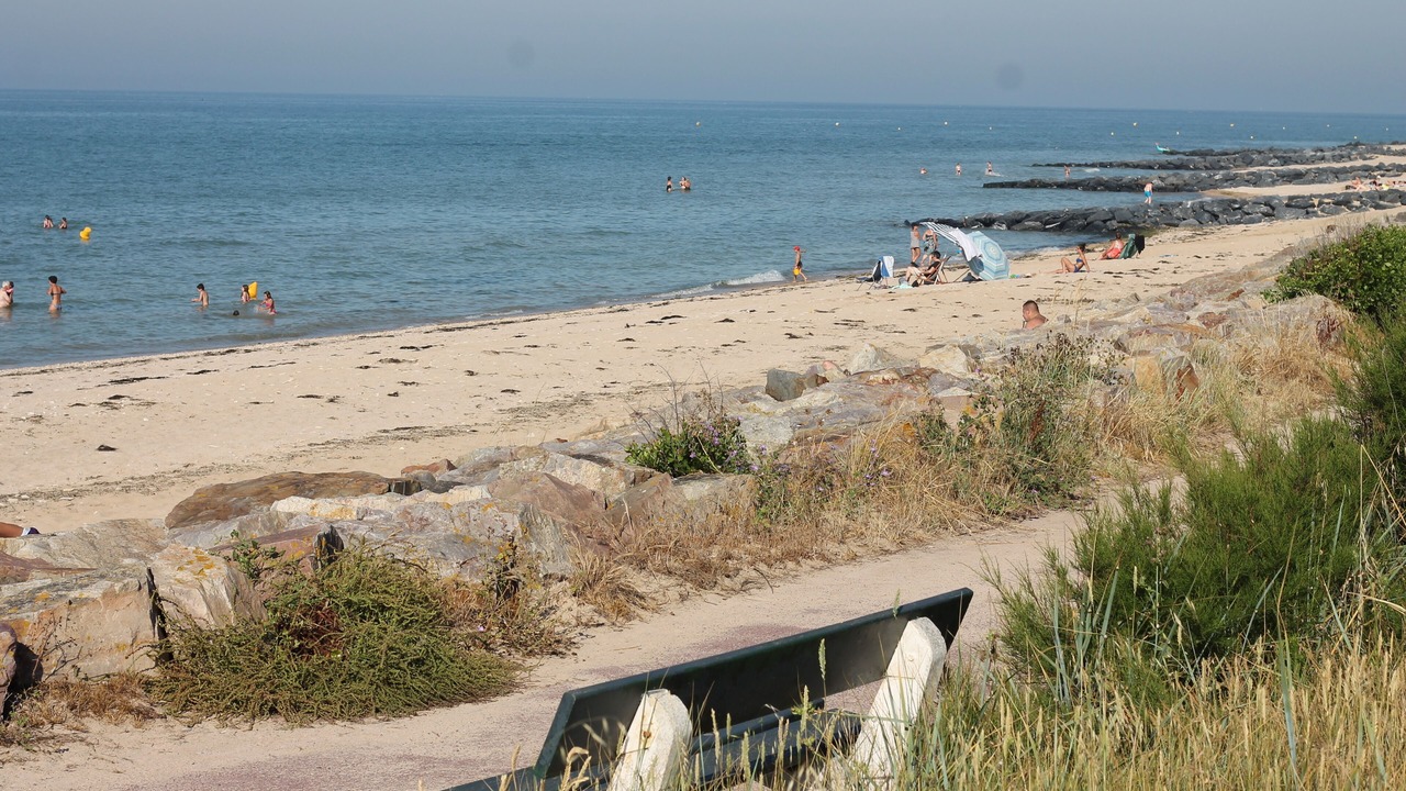 Photo of Others in Bernieres-sur-Mer