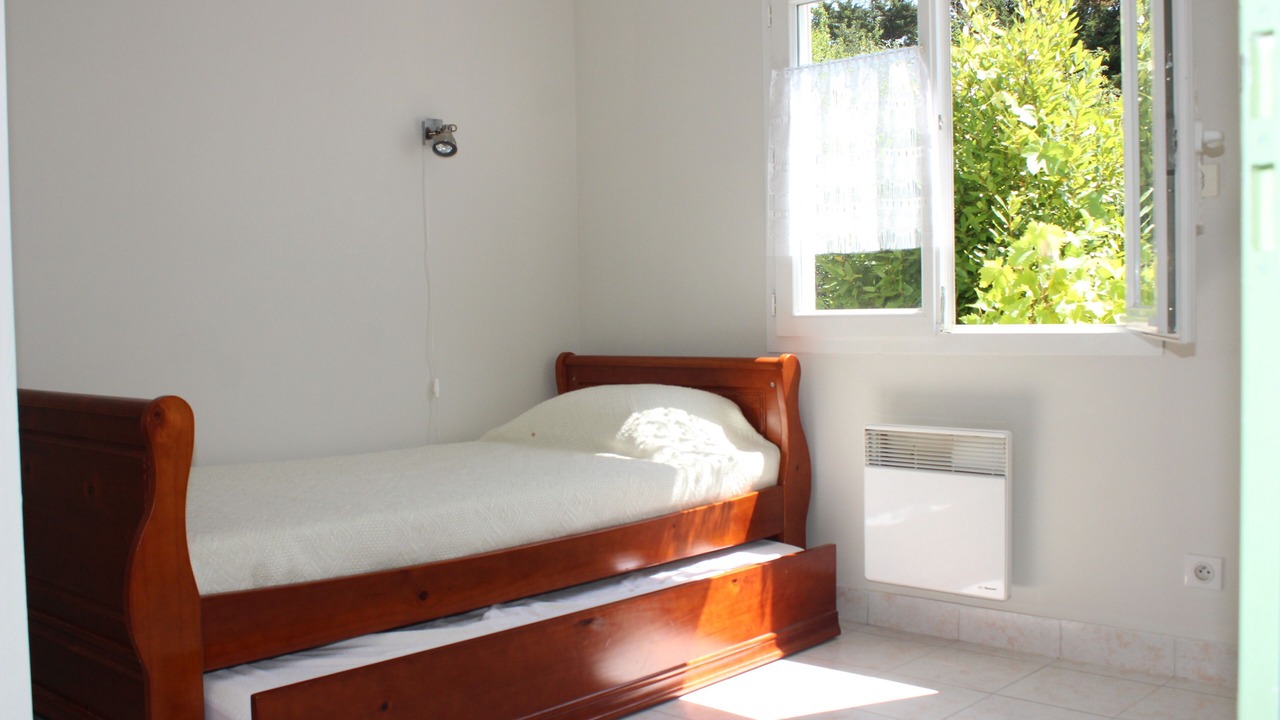 Photo of Bedroom in Les Moutiers-en-Retz