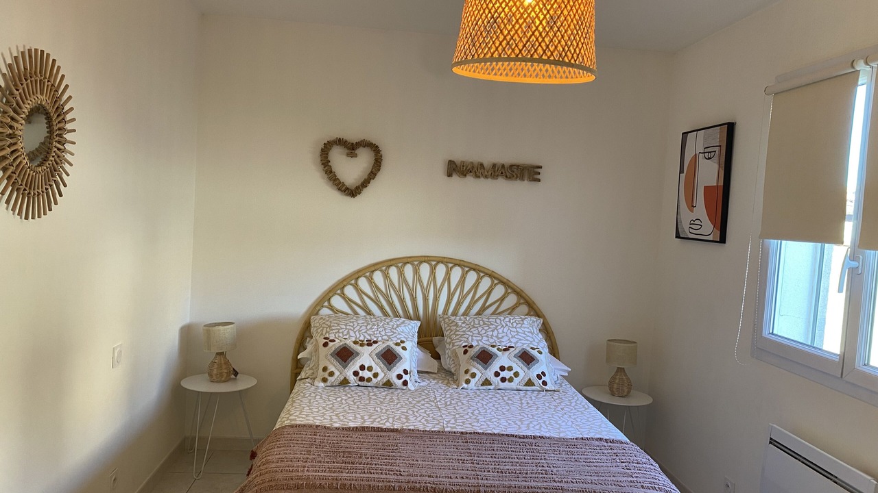 Photo of Bedroom in Alenya