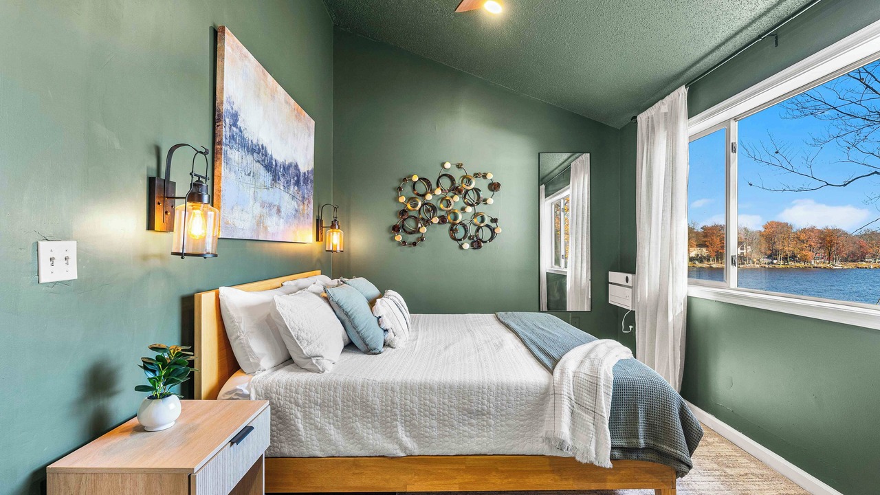 Photo of Bedroom in Tobyhanna