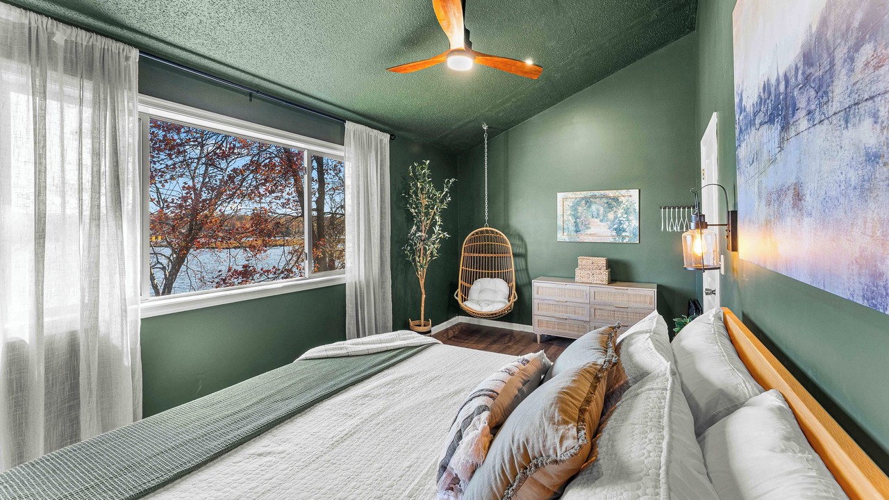 Photo of Bedroom in Tobyhanna