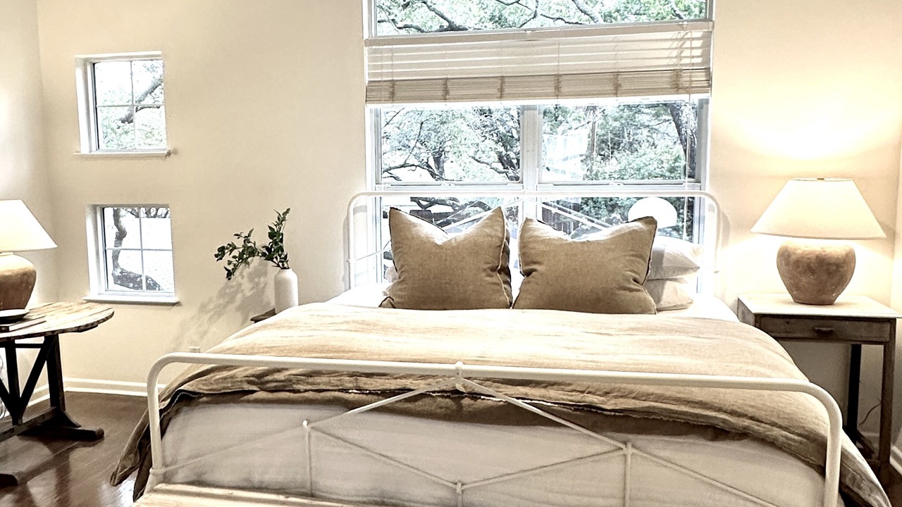 Photo of Bedroom in Volente