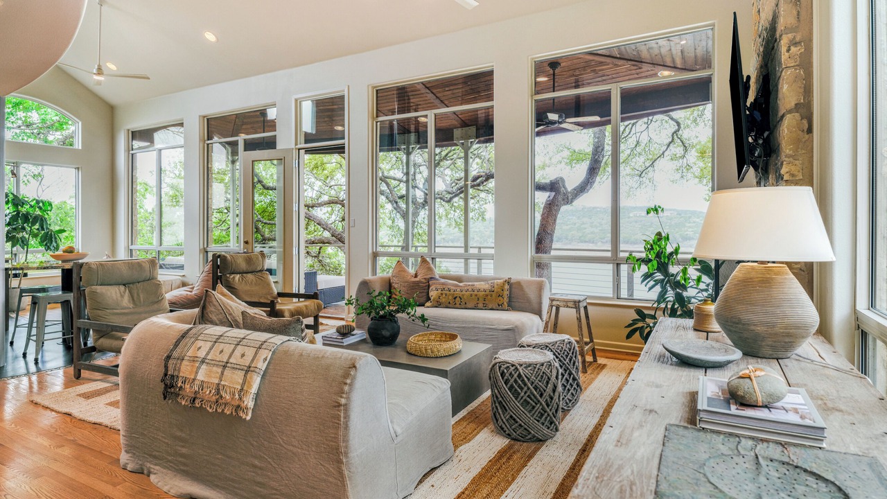 Photo of Livingroom in Volente