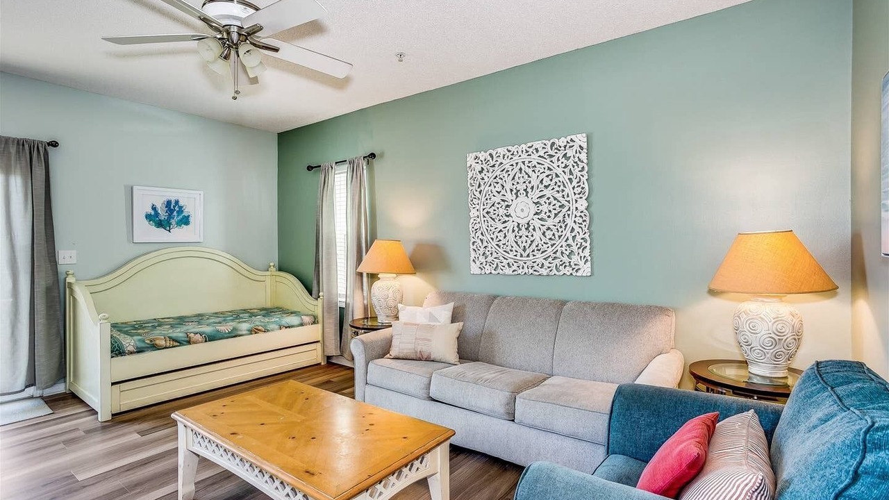 Photo of Livingroom in Pensacola Beach