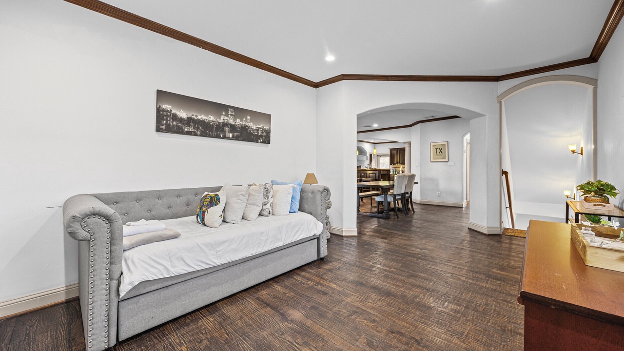 Photo of Livingroom in Knox - Henderson