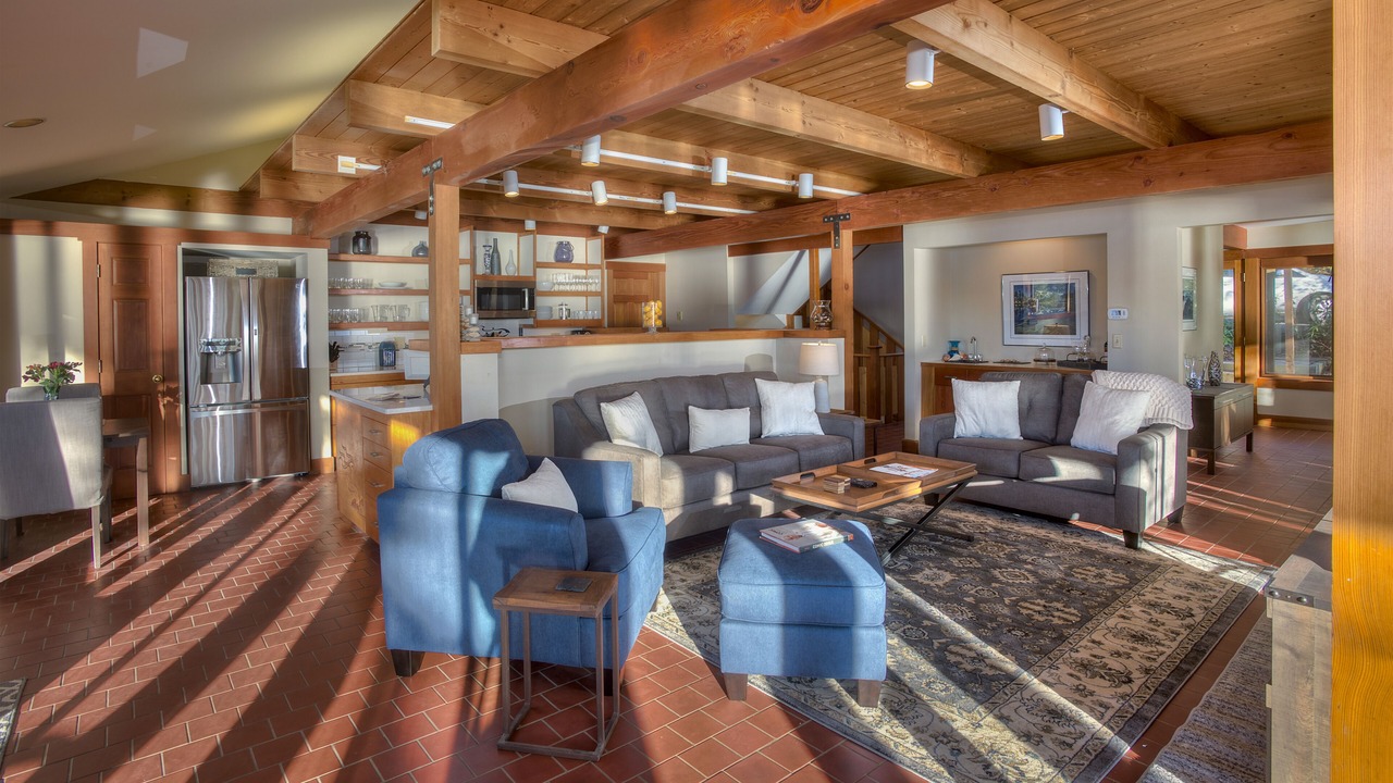 Photo of Others in Rollingbay