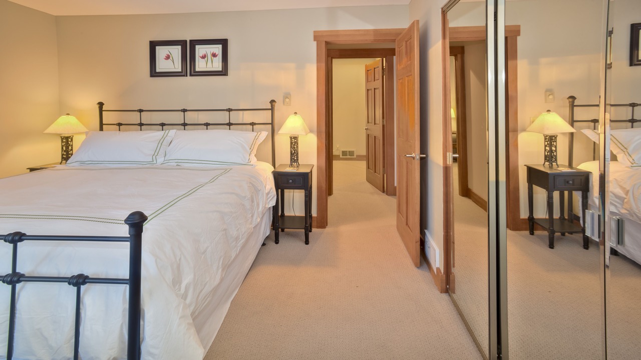 Photo of Others in Rollingbay