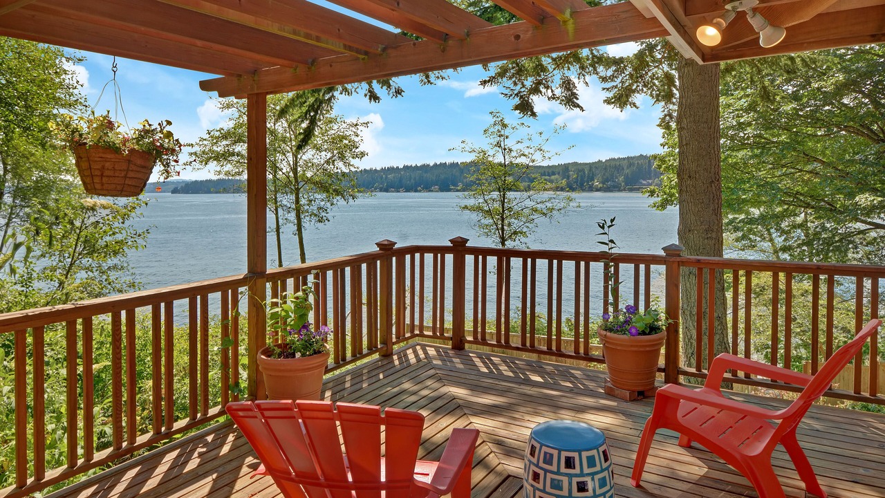 Photo of Others in Rollingbay