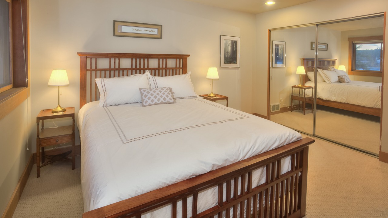 Photo of Others in Rollingbay