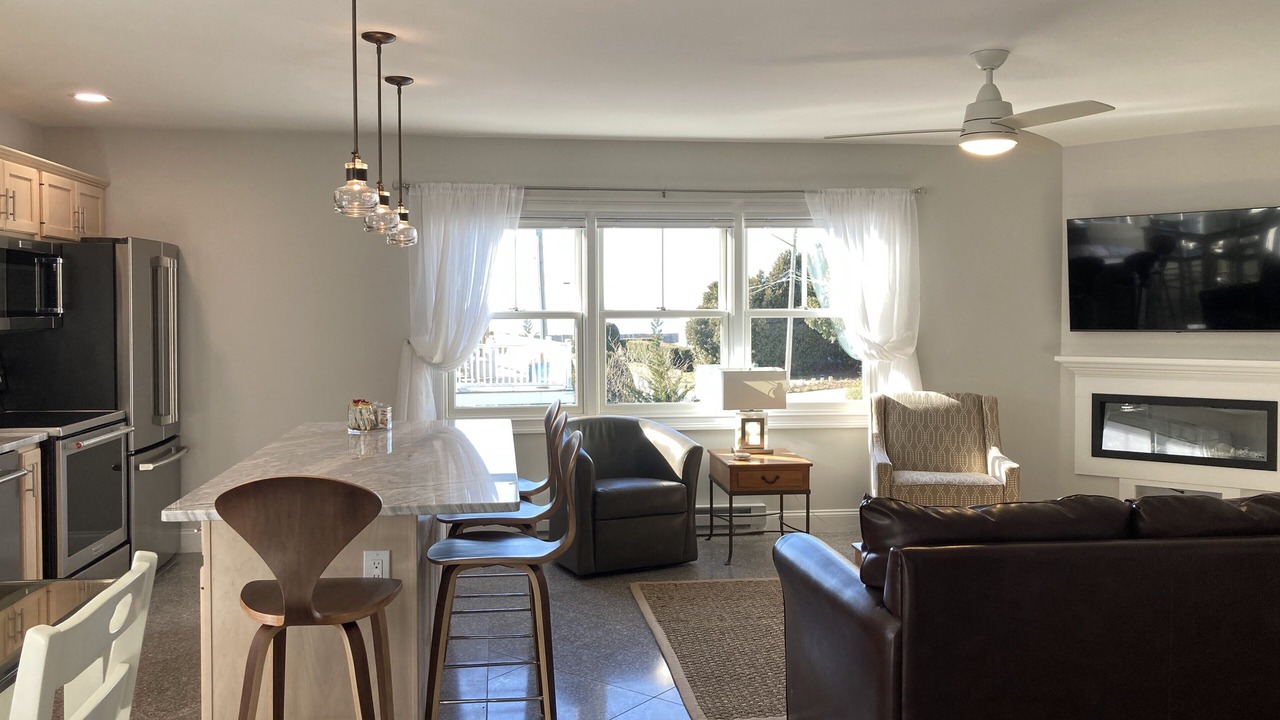 Photo of Others in New London