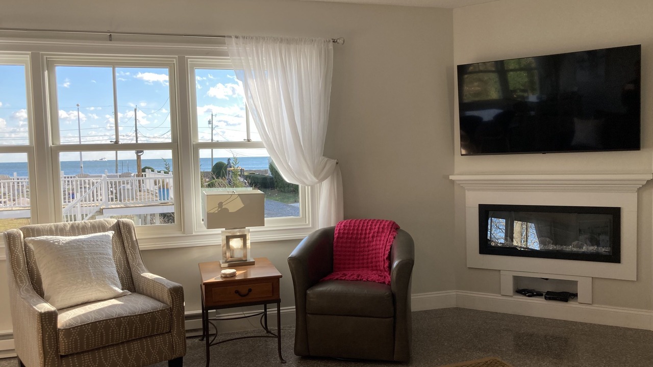 Photo of Others in New London