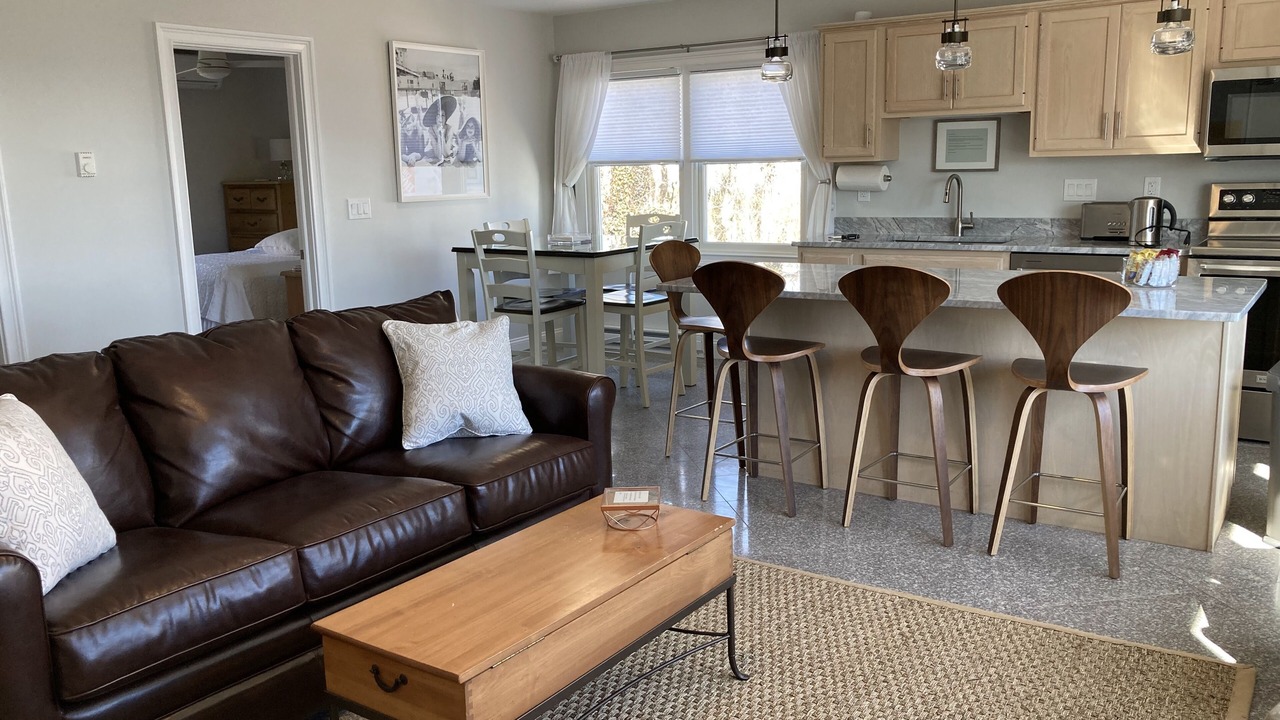 Photo of Others in New London