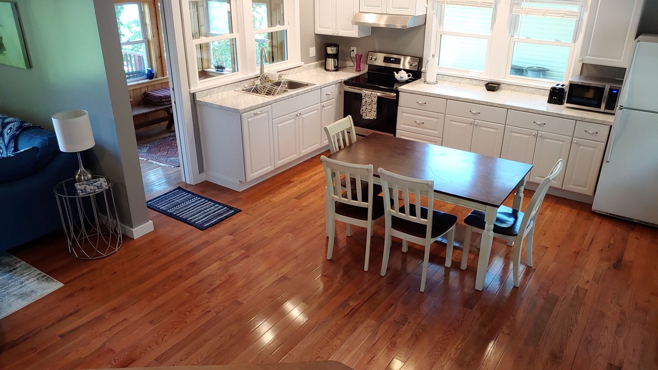 Photo of Others in Ovid