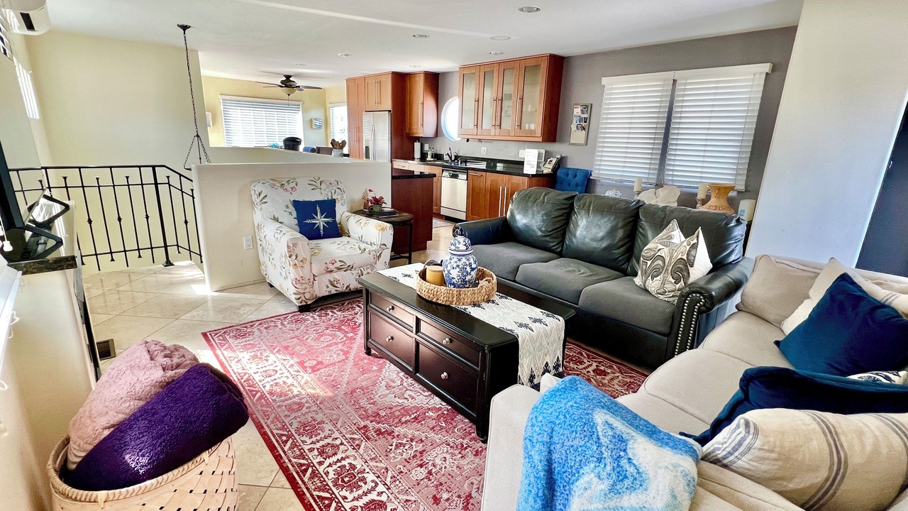 Photo of Livingroom in Ocean Beach