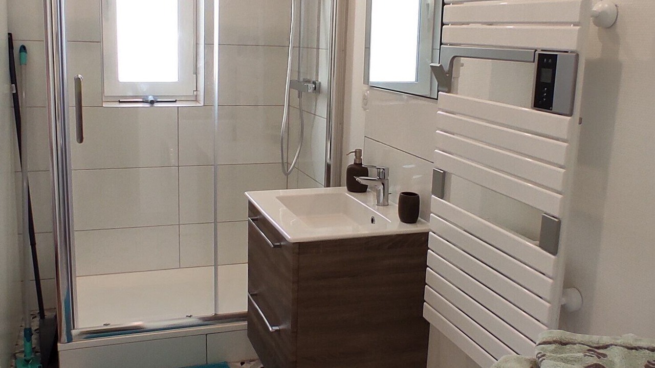 Photo of Bathroom in Riquewihr