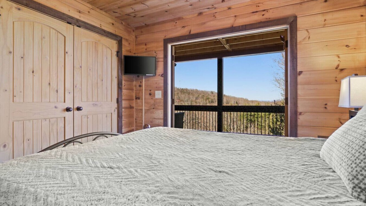 Photo of Bedroom in Blue Ridge
