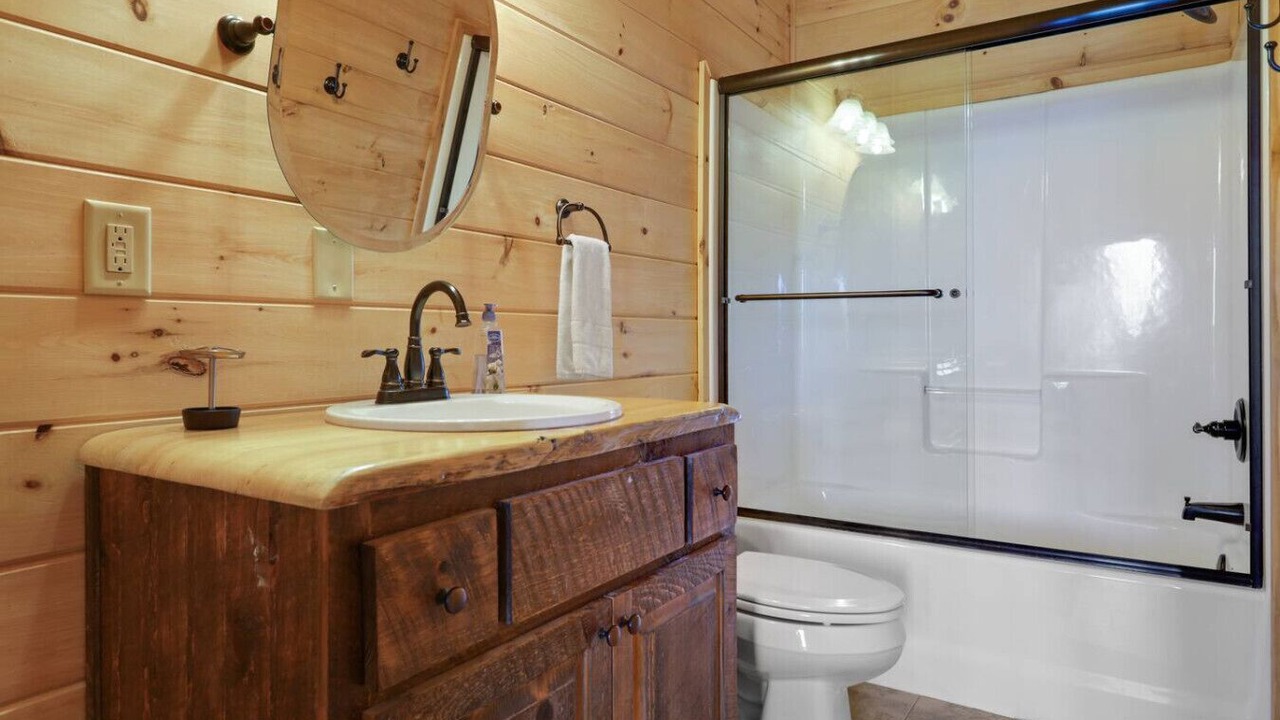 Photo of Bathroom in Blue Ridge