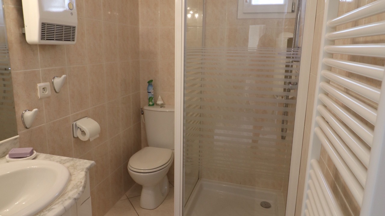 Photo of Bathroom in Mejannes-le-Clap