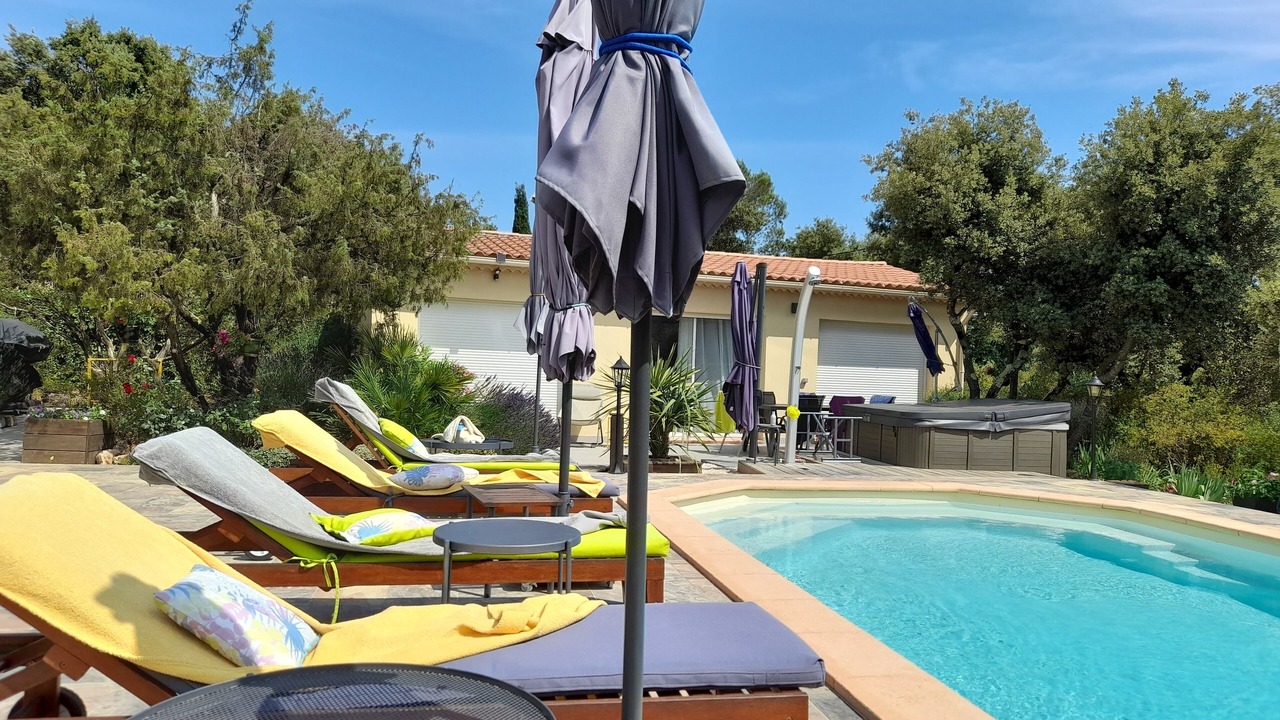Photo of Outdoor in Sainte-Anastasie-sur-Issole