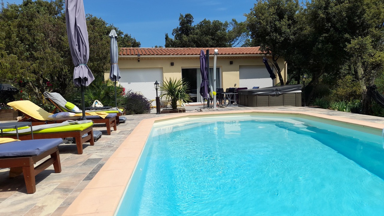 Photo of Outdoor in Sainte-Anastasie-sur-Issole