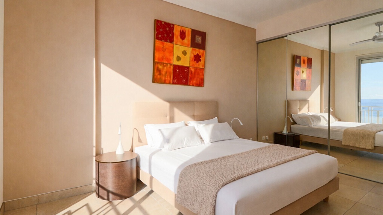 Photo of Bedroom in Cannes City Centre