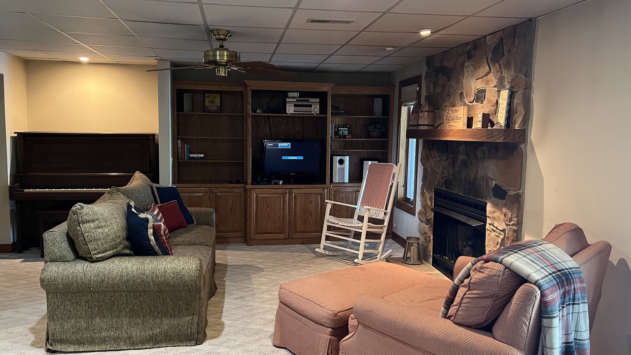 Photo of Livingroom in Huddleston
