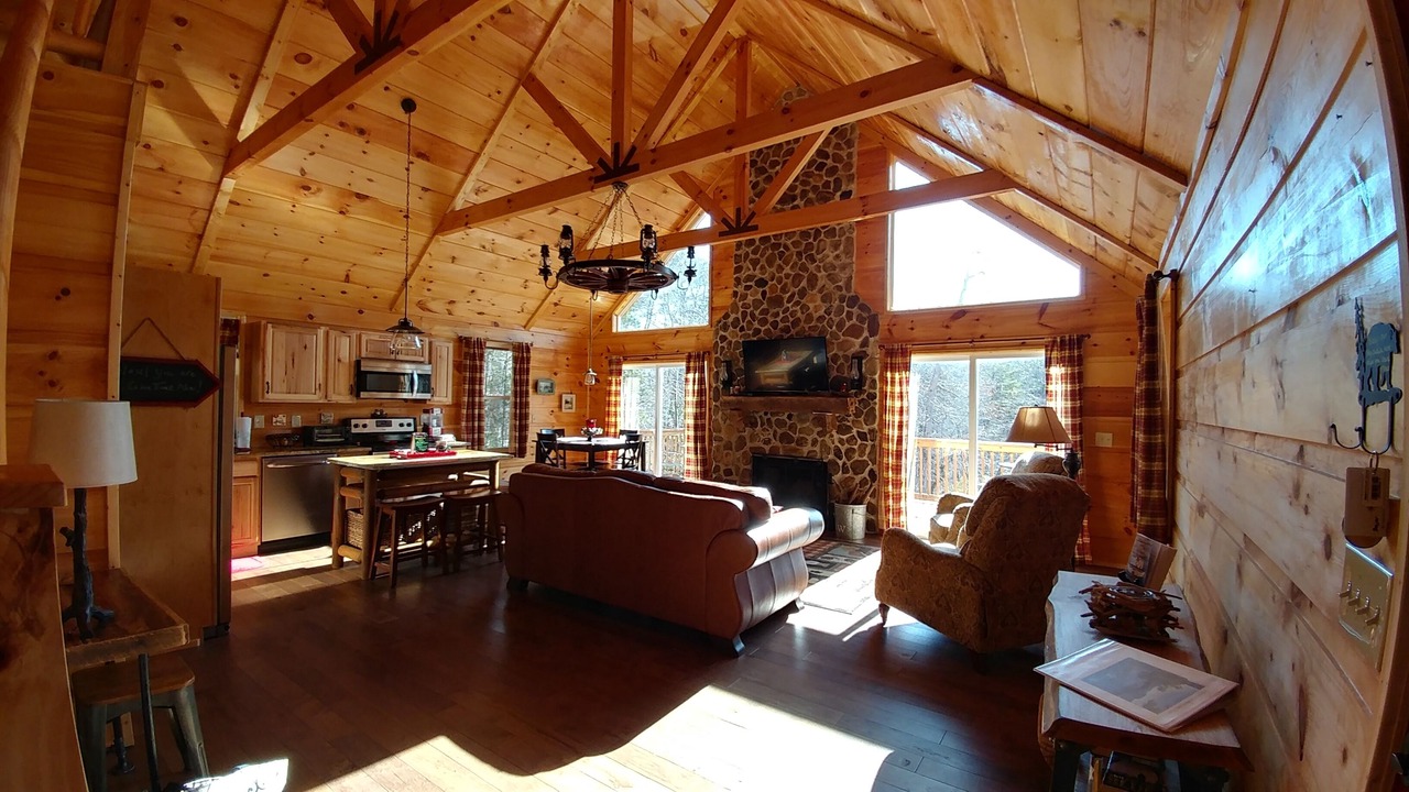 Photo of Livingroom in Lake Lure