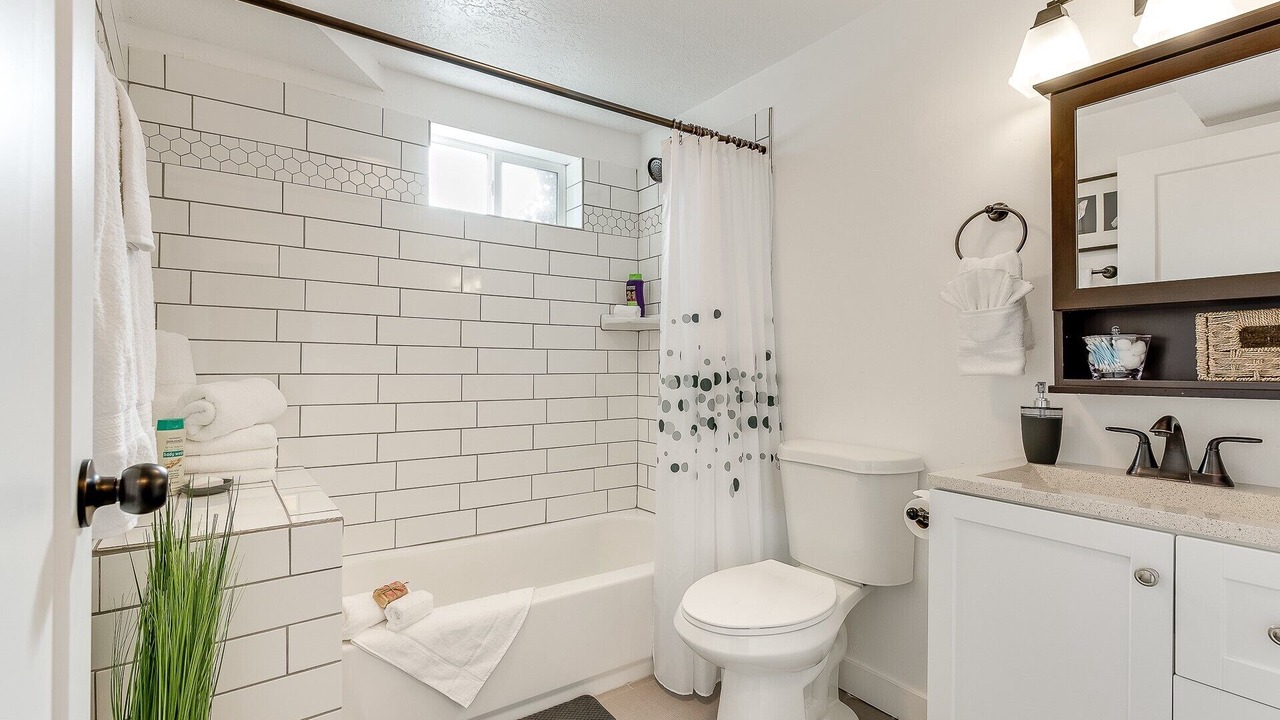 Photo of Bathroom in Millcreek