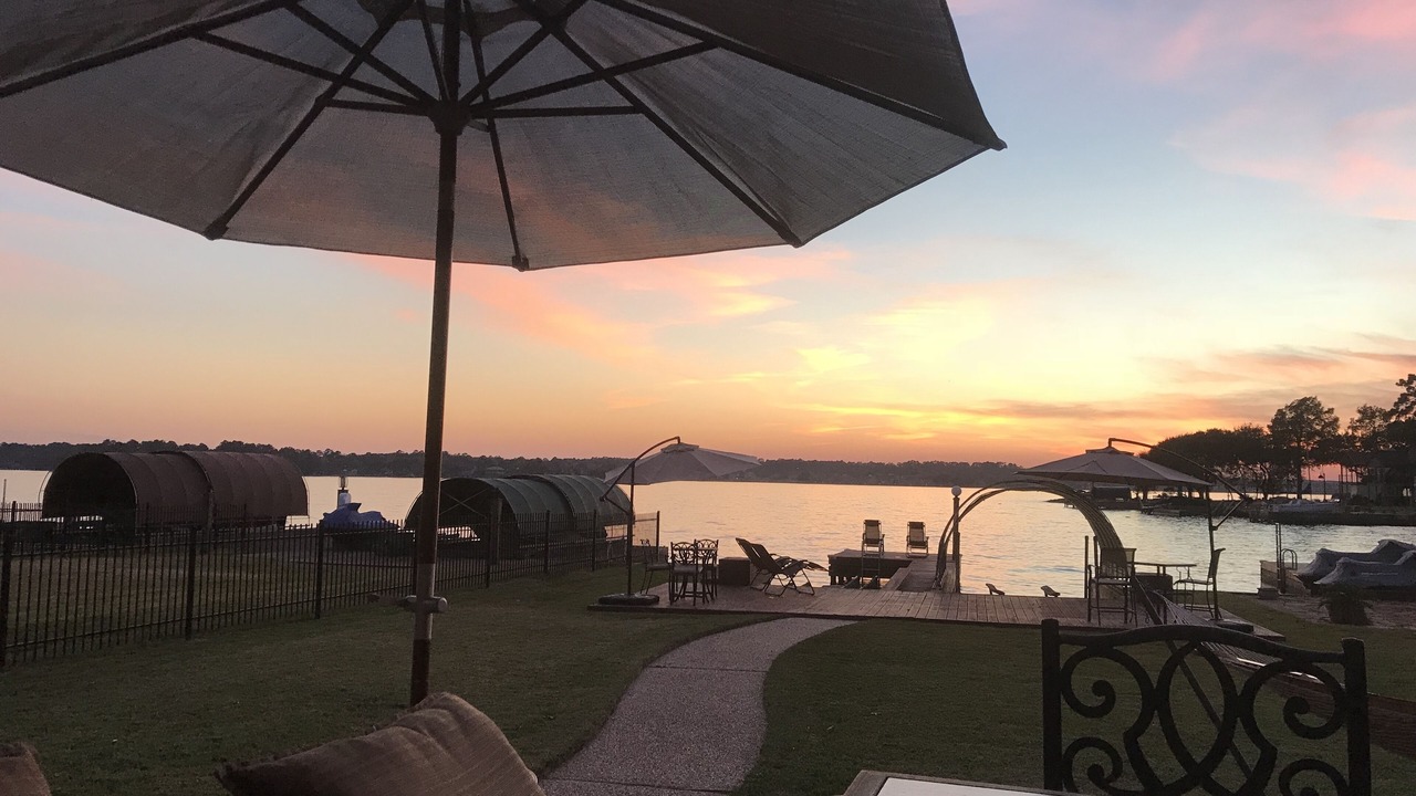 Photo of Patio Balcony in Walden on Lake Conroe