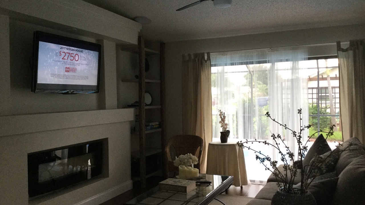 Photo of Livingroom in Fairway Oaks