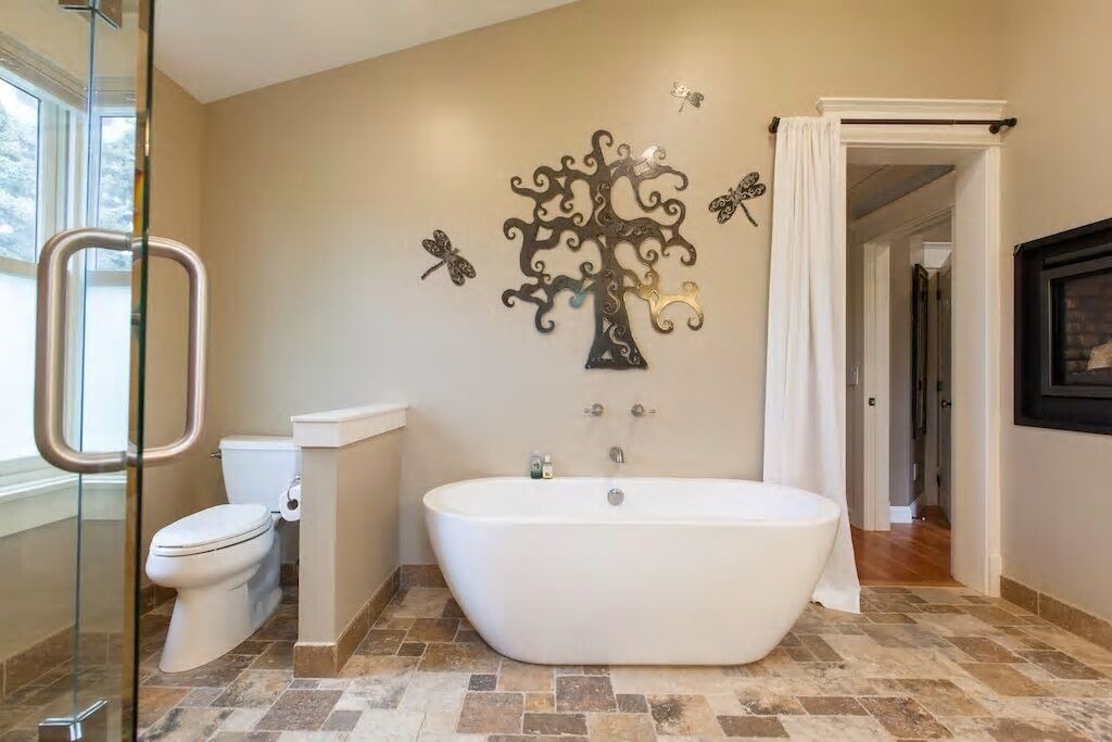 Photo of Bathroom in Whittier