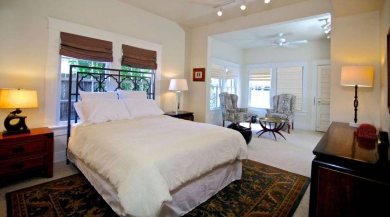Photo of Bedroom in Neartown