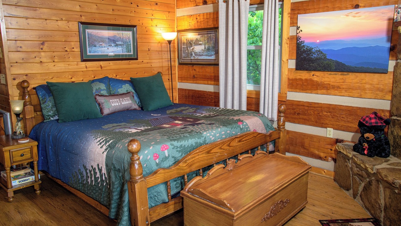 Photo of Bedroom in Gatlinburg