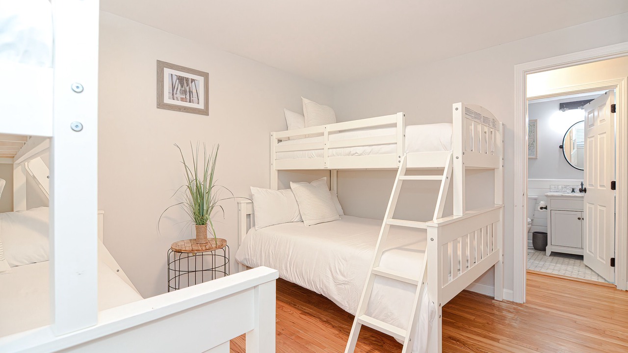 Photo of Bedroom in West Dennis