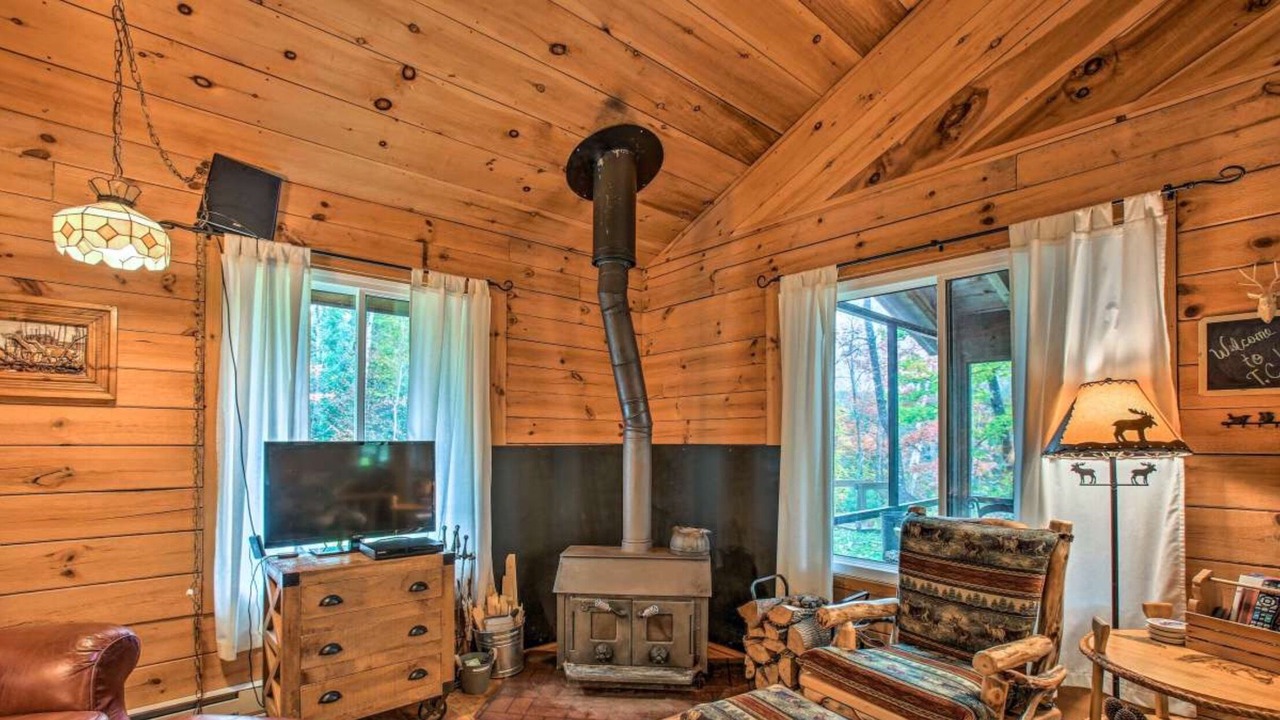 Photo of Livingroom in Mayfield