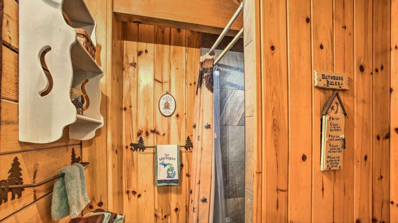 Photo of Bathroom in Mayfield