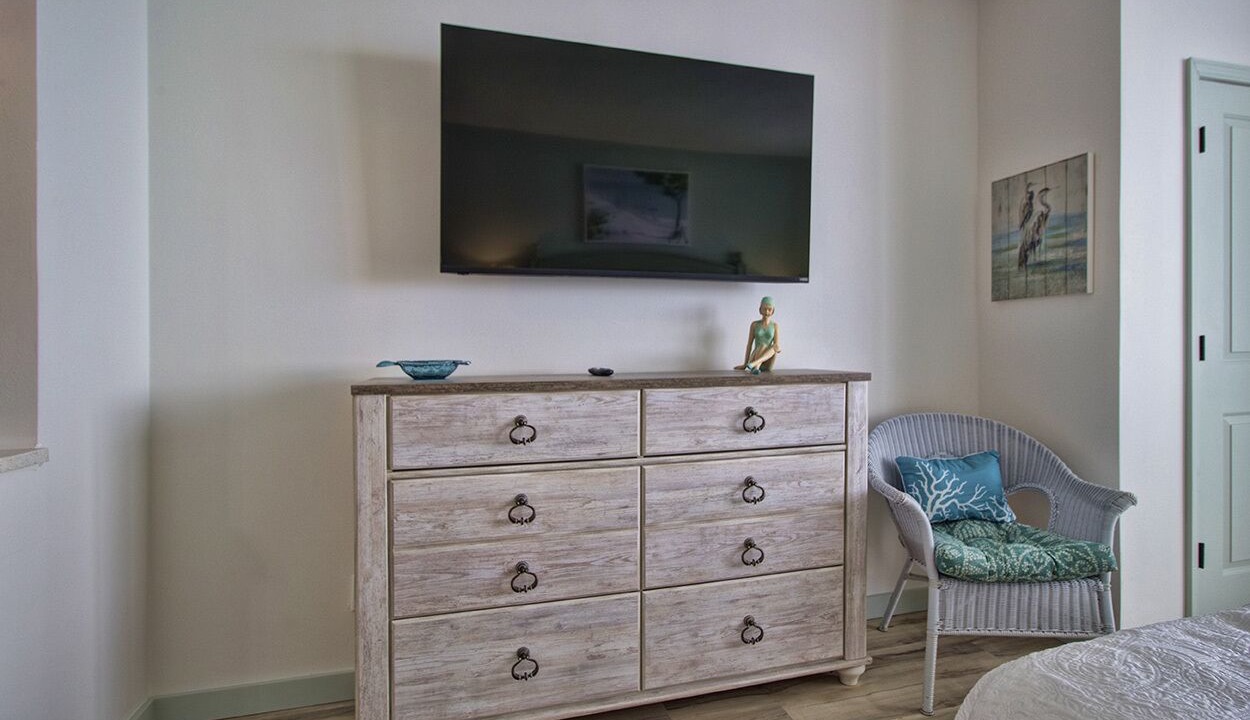 Photo of Bedroom in Miramar Beach
