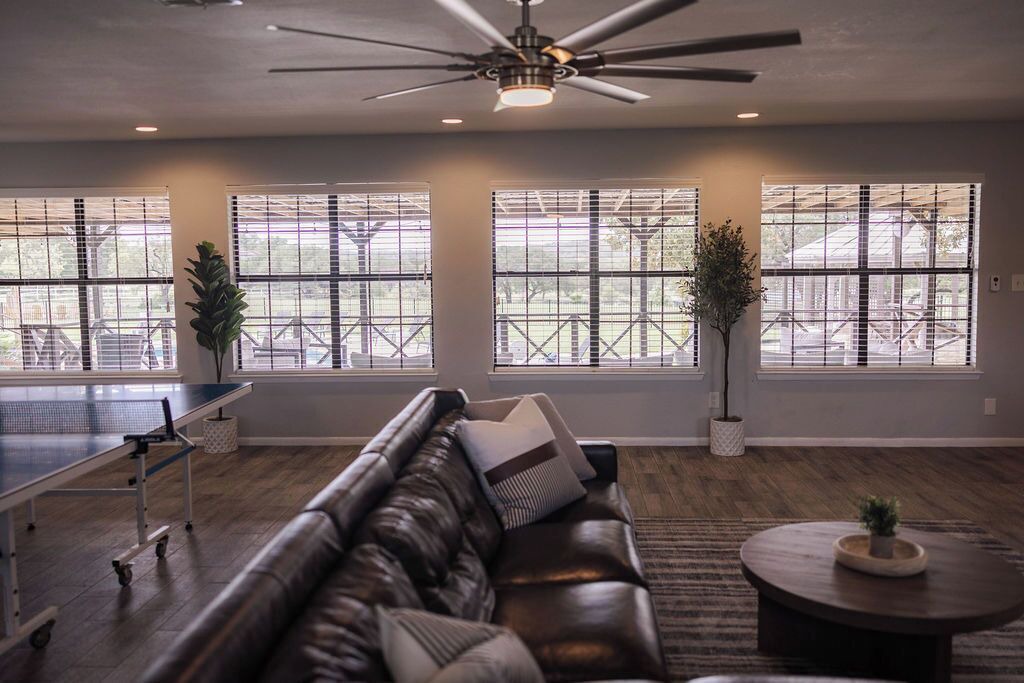 Photo of Livingroom in Highland Lake Estates