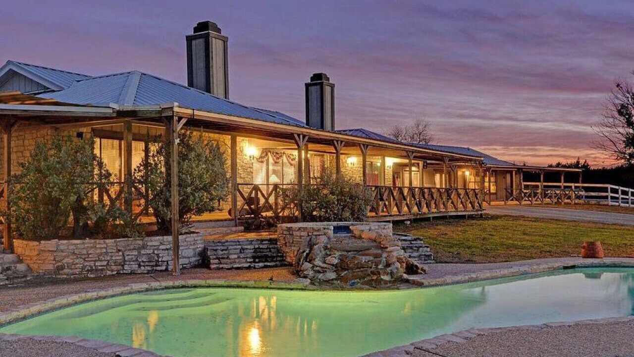Photo of Outdoor in Highland Lake Estates