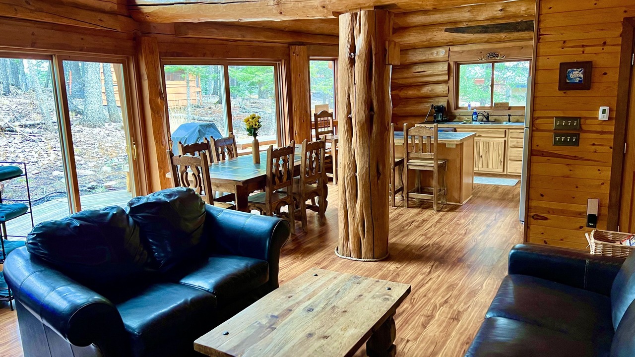 Photo of Bedroom in Cloudcroft