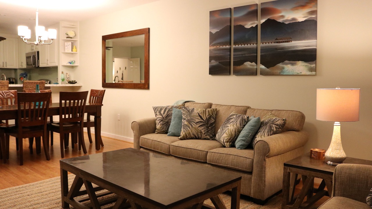 Photo of Livingroom in Princeville