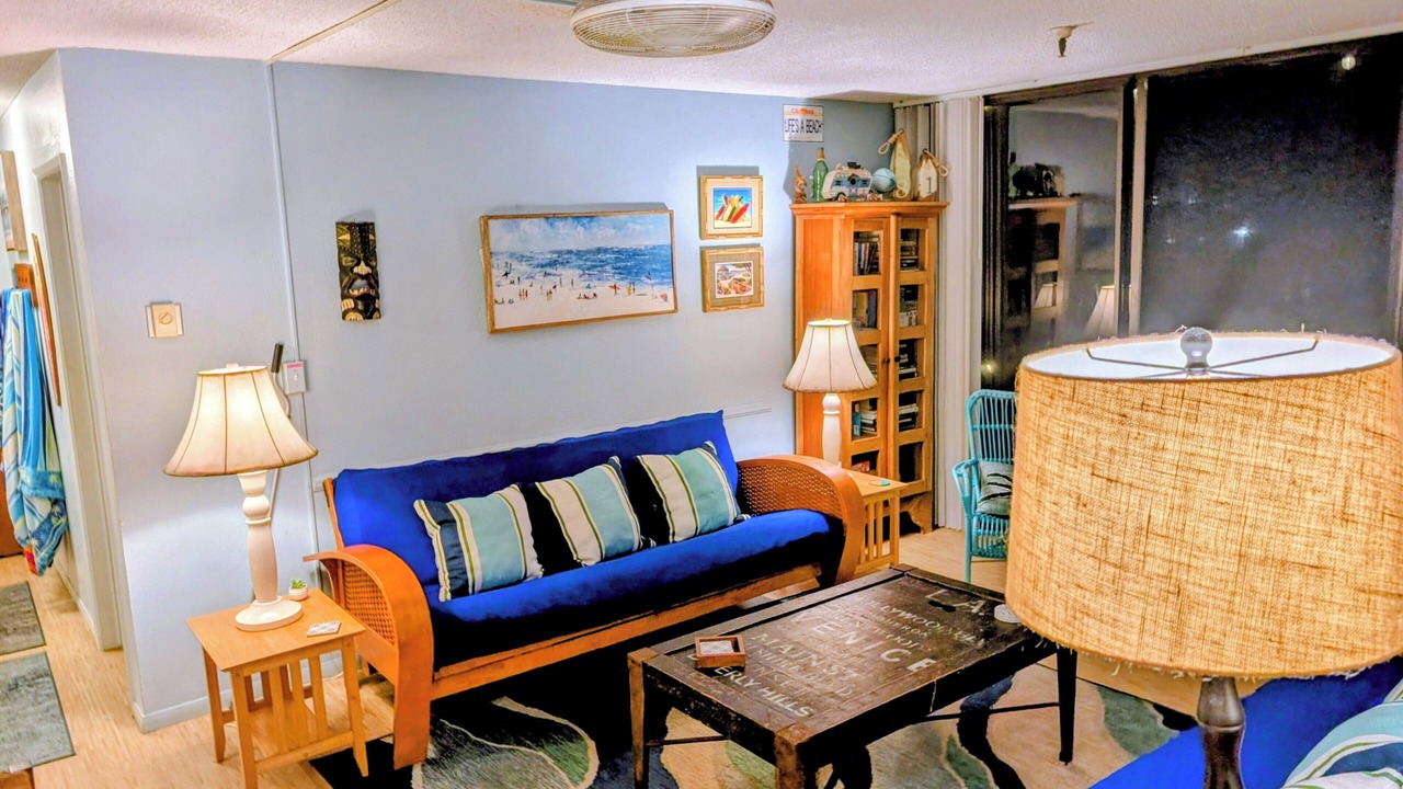 Photo of Livingroom in South Mission Beach