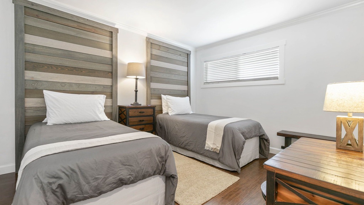 Photo of Others in Ormond-by-the-Sea