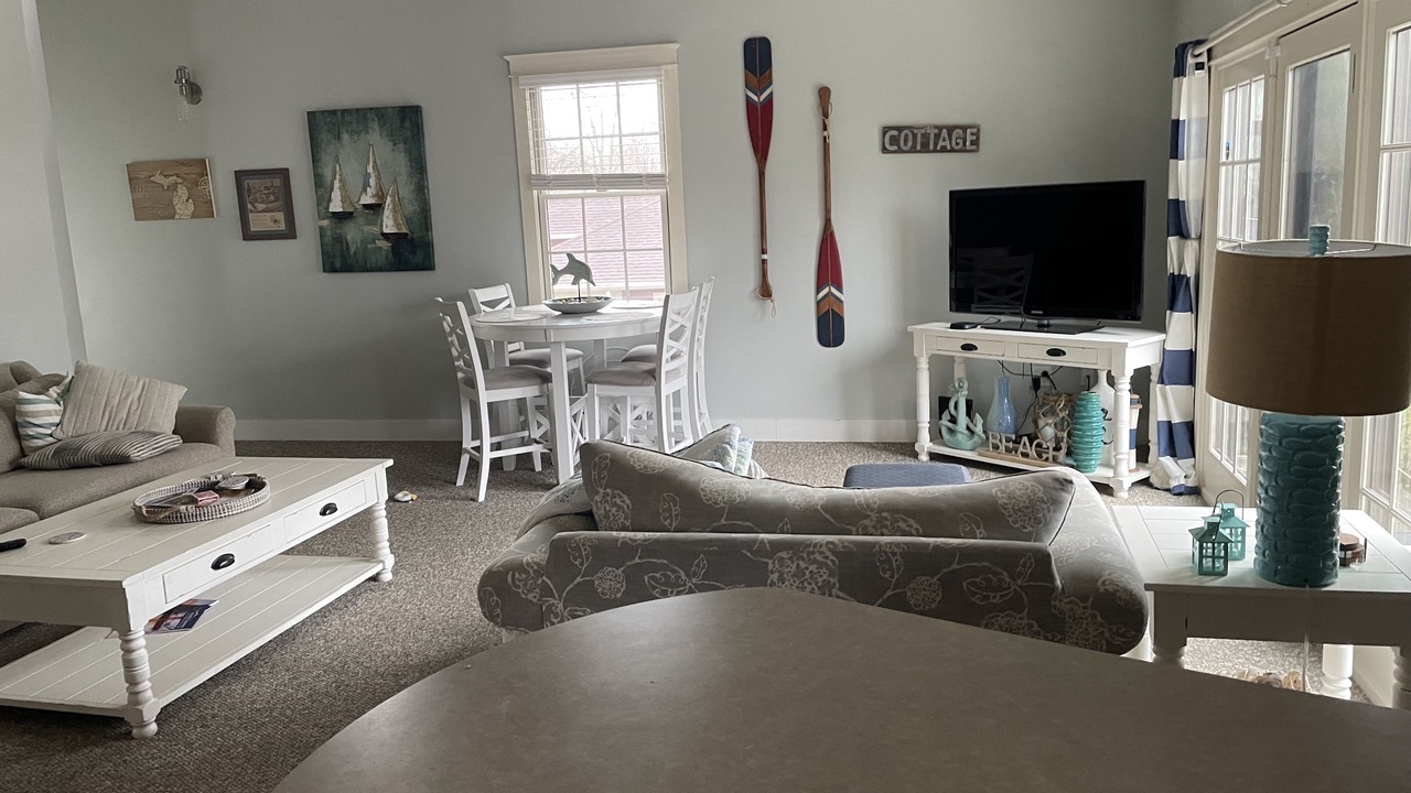 Photo of Livingroom in South Haven