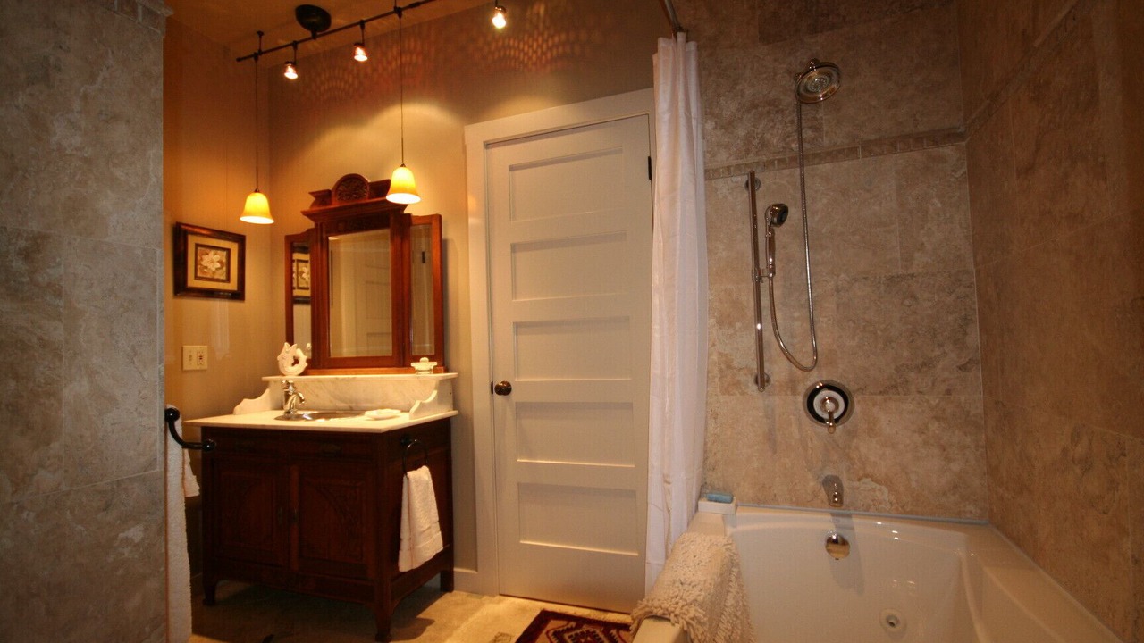 Photo of Bathroom in Eastsound