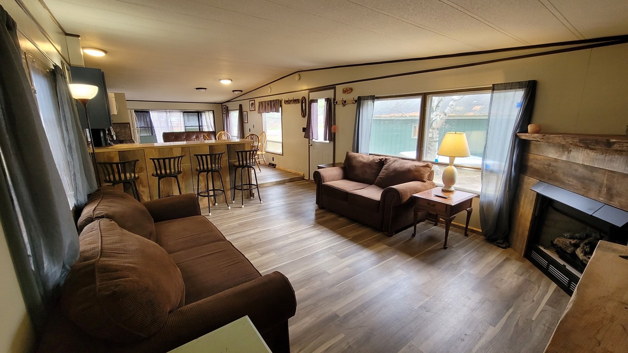 Photo of Livingroom in Au Train