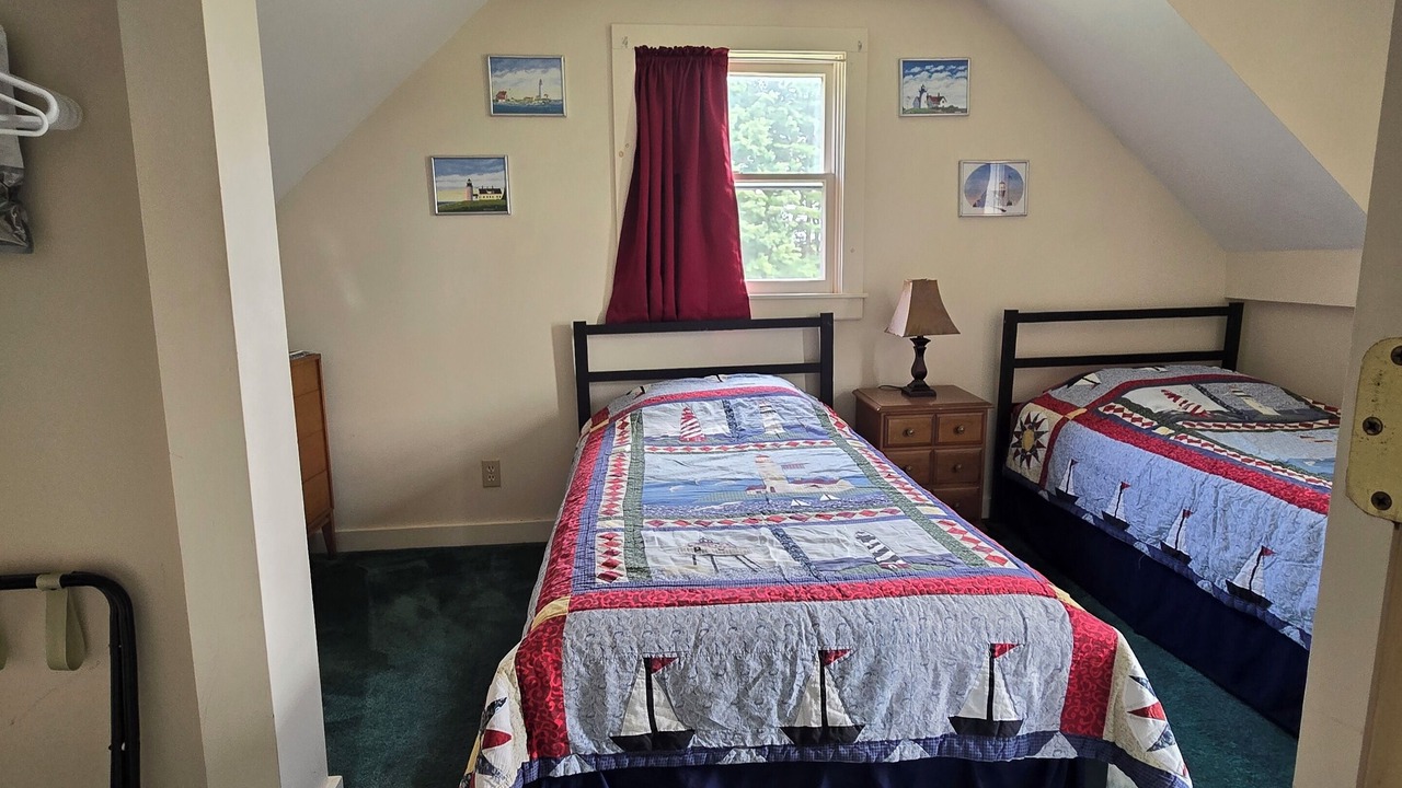 Photo of Bedroom in Warren