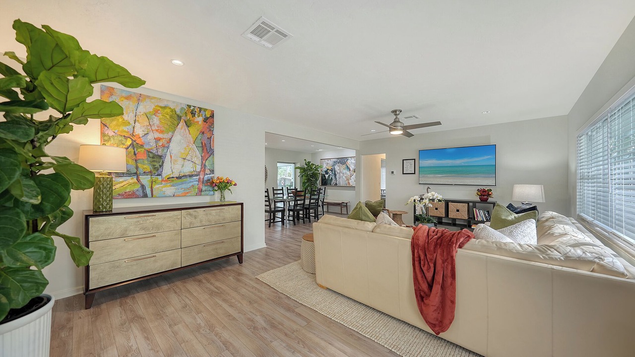 Photo of Livingroom in Southgate