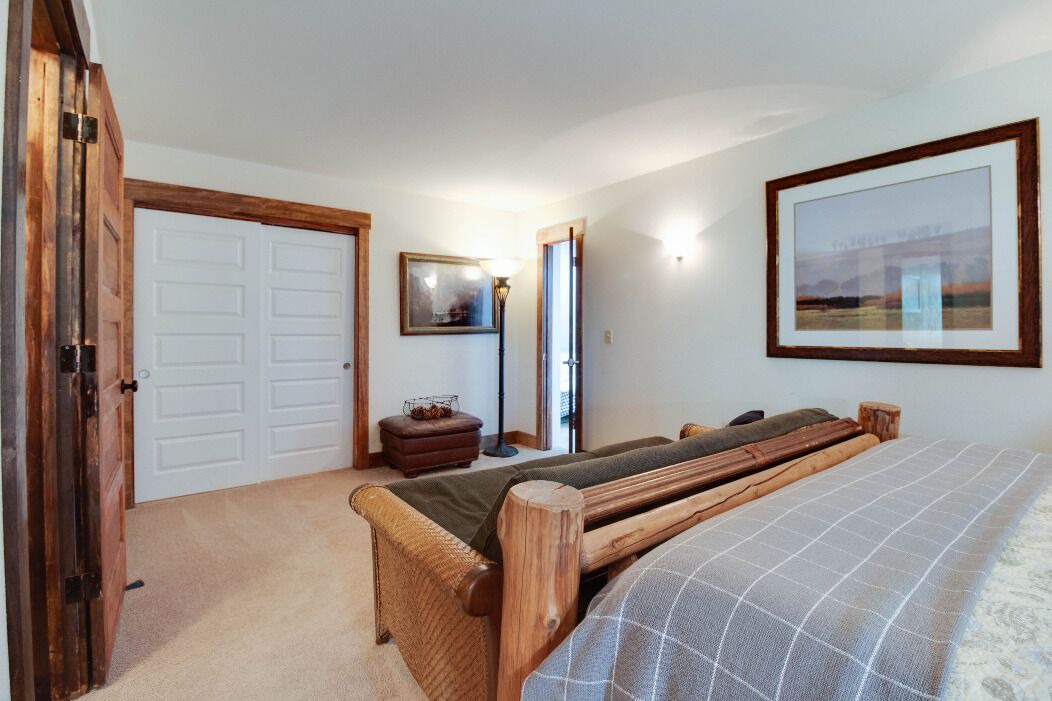 Photo of Bedroom in Deschutes River Woods