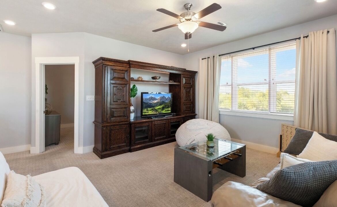 Photo of Livingroom in Wellborn